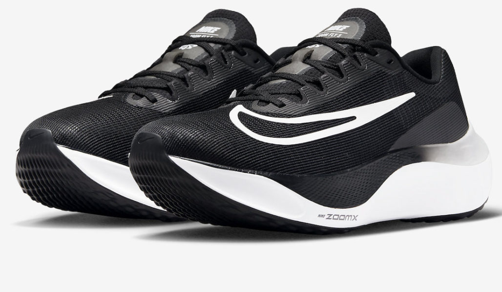 Nike-Zoom-Fly-5-Black-White-