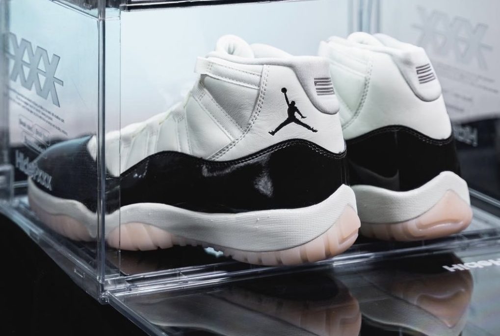 Air Jordan 11 