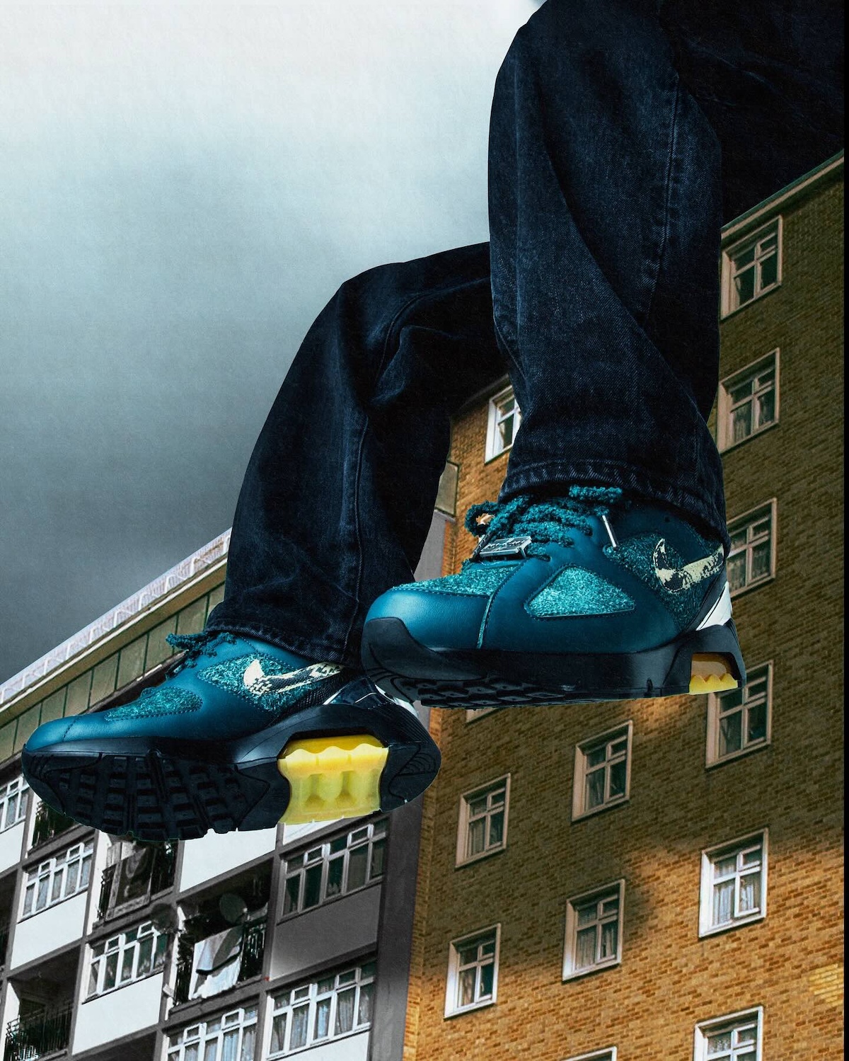 Apron Records выпустят коллаборацию Nike Air 180