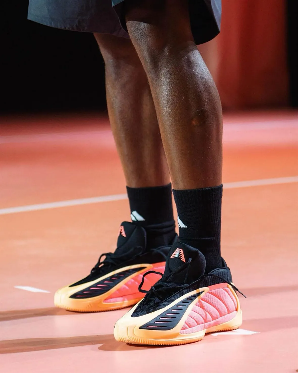 adidas Anthony Edwards 2 «With Love» - Дата релиза, фото, где купить