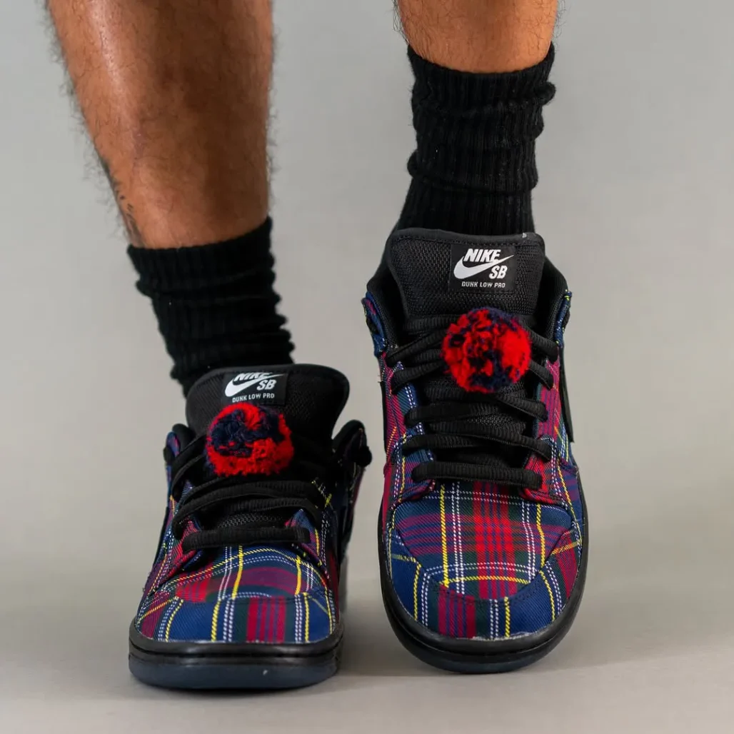 Nardwuar x Nike SB Dunk Low «Tartan» - Дата релиза, фото, где купить Nardwuar x Nike SB Dunk Low «Tartan» - Дата релиза, фото, где купить